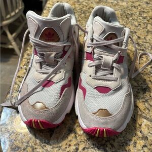 Adidas Women's Sneakers Torsion Pink and Gold Highlights